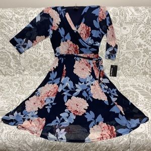 NWT En Focus dress navy floral wedding Medium